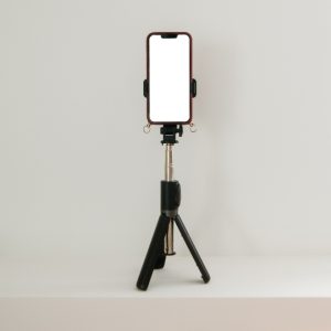 Tripod Handphone